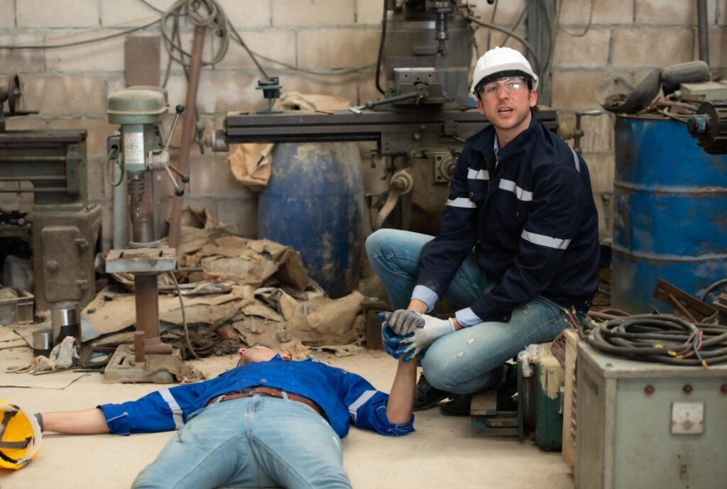 Esq Solution Esto implica una transición del enfoque tradicional reactivo